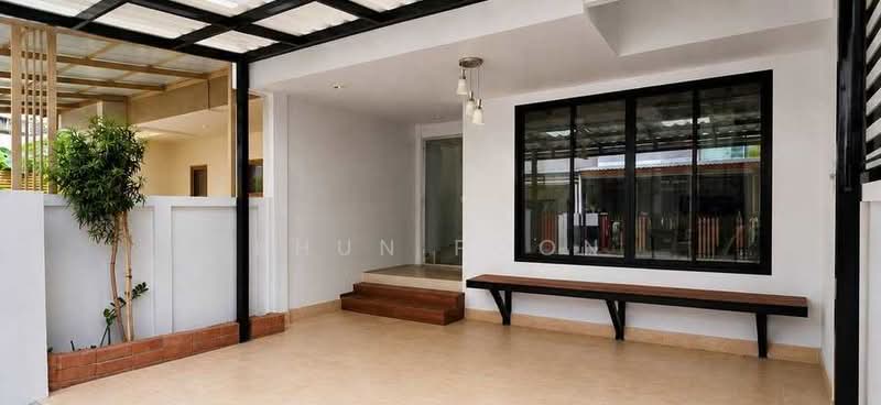 For Rent: 3-Storey Home Office near BTS Bearing only 4 minutes (SPSSR225), Samut Prakan, สุขุมวิท 107, Samrong Nua, Muang Samut Prakarn, Samut Prakan, 3 Bedrooms, 182 sqm, Townhouse For Rent, by Khun Poon, 500332692 - DDproperty.com