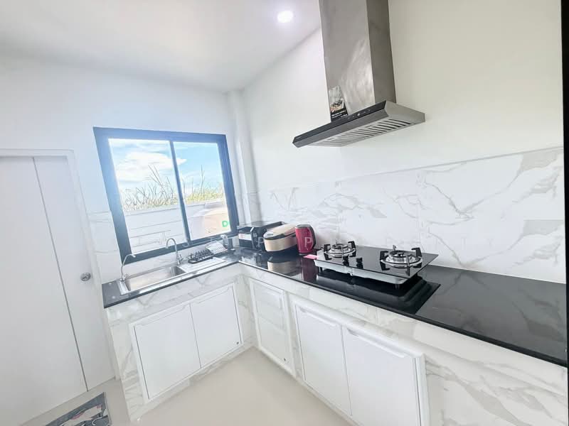 Tanaphol Property Mega Bangna, Samut Prakan, Bangphli Yai, Bang Plee, Samut Prakan, 4 Bedrooms, 150 sqm, Townhouse For Rent, by Next step property, 500332719 - DDproperty.com