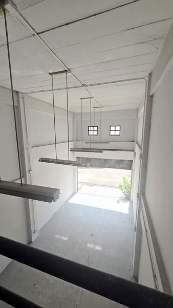 S2734 | ลดทันที 2 ล้าน! อาคารพาณิชย์ 4 ชั้นครึ่ง ติดถนนซุปเปอร์ไฮเวย์ ใกล้บิ๊กซีดอนจั, เชียงใหม่, ท่าศาลา, เมืองเชียงใหม่, เชียงใหม่, 200 ตร.ม., ตึกแถว-อาคารพาณิชย์ ขาย, โดย Aornjira Khatthima, 500332723 - DDproperty.com