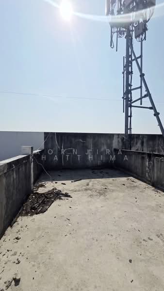 S2734 | Price reduced by 2 million! 4.5-storey commercial building on Super Highway, 2 mins to Big C, Chiang Mai, Tha Sa La, Muang Chiang Mai, Chiang Mai, , 200 sqm, Shophouse For Sale, by Aornjira Khatthima, 500332723 - DDproperty.com