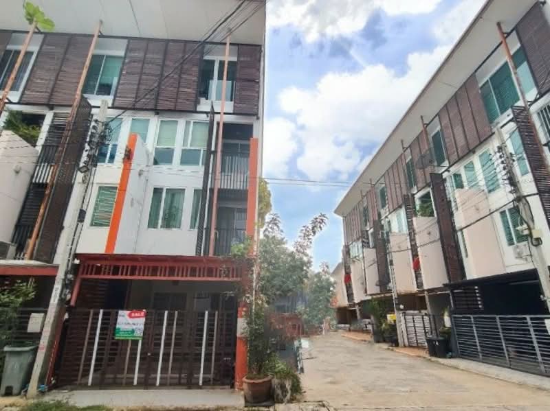 The Attic Lite Chaengwattana, Nonthaburi, Soi Si Chai Thong 29/2, Bang Talat, Pak Kret, Nonthaburi, 3 Bedrooms, 180 sqm, Townhouse For Sale, by คุณ วิภาพร (ภา), 500332735 - DDproperty.com