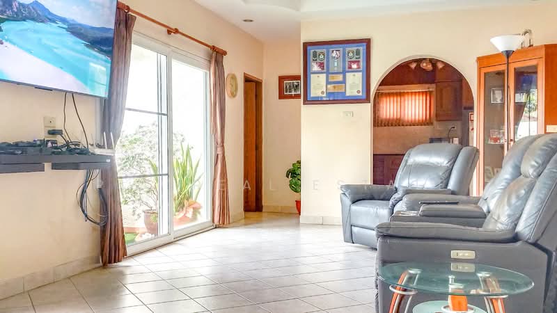 Pool Villa for Sale in Toongklom-Talman Fully Furnished, Chon Buri (Pattaya), Bang Lamung, Bang Lamung (Pattaya), Chon Buri (Pattaya), 2 Bedrooms, 128 sqm, Villa For Sale, by PLC real estate, 500332742 - DDproperty.com