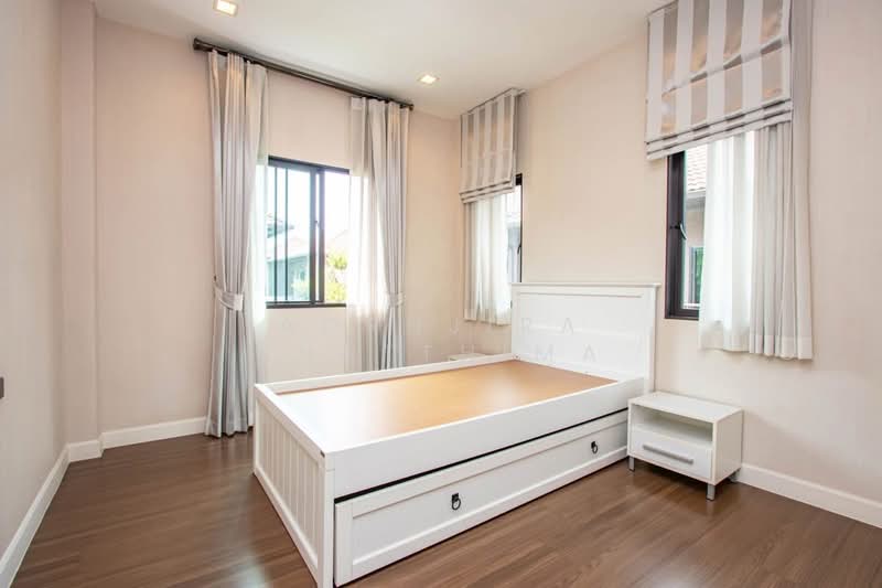 S2755 | Single House in Sansai, 74 sq.wah, Modern Lanna Style | Only 4 minutes to Tonkla School, Chiang Mai, Nong Chom, San Sai, Chiang Mai, 3 Bedrooms, 160 sqm, Single Detached House For Sale, by Aornjira Khatthima, 500332766 - DDproperty.com