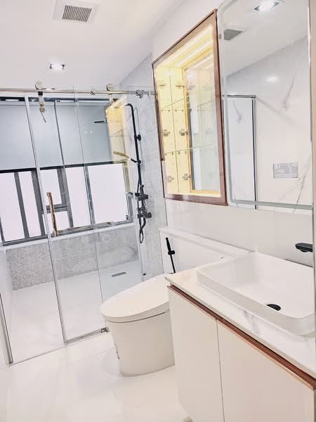 Klass Silom, กรุงเทพ, 52 ถนนสีลม แขวงสีลม เขตบางรัก กรุงเทพมหานคร, สีลม, บางรัก, กรุงเทพ, 51 ตร.ม., คอนโด ขาย, โดย Kakar Holdings, 500332774 - DDproperty.com