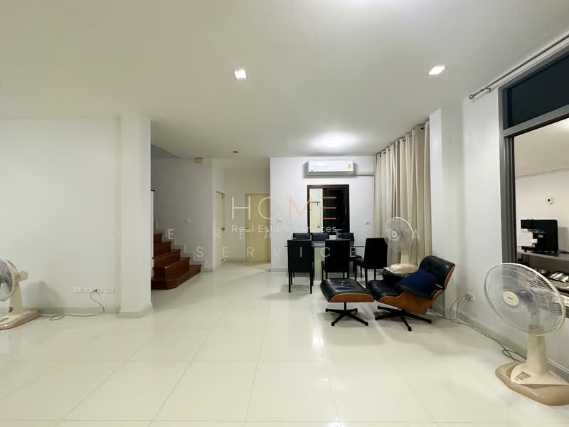 Perfect Place Ratchapruk, Nonthaburi, Ratchapruek Road, Bang Rak Noi, Muang Nonthaburi, Nonthaburi, 4 Bedrooms, 250 sqm, Single Detached House For Sale, by HOME Real Estate Service, 500332843 - DDproperty.com