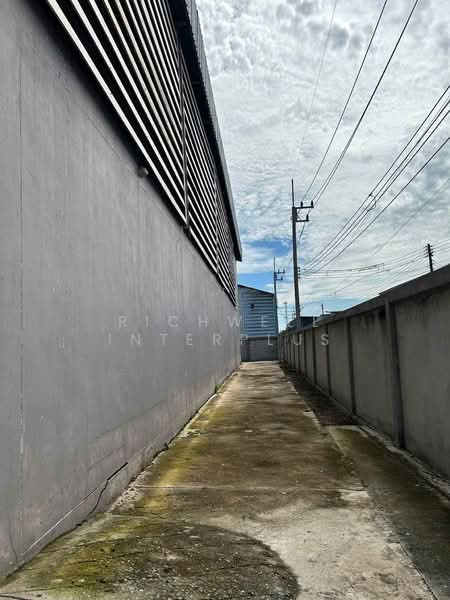 ขายโกดังพร้อมที่ดินเนื้อที่ 1 ไร่ พื้นที่360ตรม. ใกล้ถนนบางบัวทอง-สุพรรณบุรี340-1.6กม. ลาดหลุมแก้ว, ปทุมธานี, หน้าไม้, ลาดหลุมแก้ว, ปทุมธานี, 360 ตร.ม., โกดัง-โรงงาน ขาย, โดย RICHWELL INTERPLUS, 500332883 - DDproperty.com