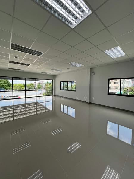 Warehouse for rent at Puchao Saming Phrai yellow color ( SPSEVE1944 ), Samut Prakan, ย่านปู่เจ้าสมิงพราย, Sam Rong Klang, Phra Pra Daeng, Samut Prakan, , 1,986 sqm, Warehouse/Factory For Rent, by Khun Eve, 500332892 - DDproperty.com