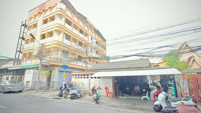Urgent sale! House and land in a prime location near Wat Chaimongkol, Songkhla city. Land area: 55.3, Songkhla, Bo Yang, Muang Songkhla, Songkhla, , 220 sqm, Land For Sale, by Rachen Nopsuwan, 500332893 - DDproperty.com