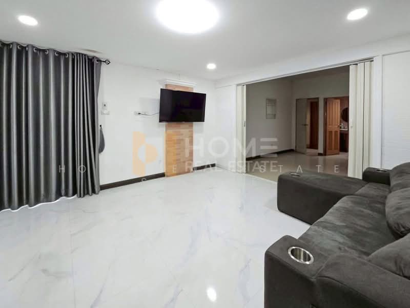 Nathawadee 3, Chon Buri (Pattaya), Surasak, Si Racha, Chon Buri (Pattaya), 4 Bedrooms, 160 sqm, Single Detached House For Sale, by HOME Real Estate Service, 500332937 - DDproperty.com