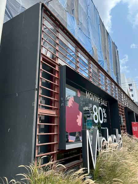 Retail in a Mall Project on Ekkamai Road For Rent Starting 24 sqm, กรุงเทพ, เอกมัย, คลองตันเหนือ, วัฒนา, กรุงเทพ, 151 ตร.ม., พื้นที่ขายของ ให้เช่า, โดย ชนิจนันท์ มีวงศ์อุโฆษ, 500332942 - DDproperty.com