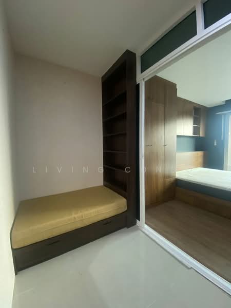 Asakan Place Srinakarin, Bangkok, 617 Srinakarin Road, Suan Luang, Bangkok, 1 Bedroom, 29 sqm, Condo For Rent, by Living Condo, 500332953 - DDproperty.com