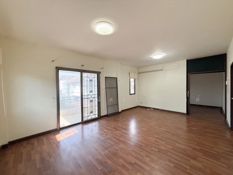 P. Phasuk Borommarachachonnani Village, Bangkok, บรมราชชนนี, Sala Thammasop, Thawi Watthana, Bangkok, 5 Bedrooms, 200 sqm, Single Detached House For Sale, by Araya Chatwarunwong, 500332966 - DDproperty.com