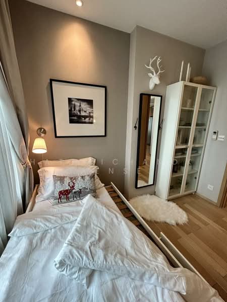 Siri At Sukhumvit, Bangkok, 902 Sukhumvit Road, Phra Kanong, Khlong Toei, Bangkok, 2 Bedrooms, 70 sqm, Condo For Rent, by Hathaichanok Saenset, 500332970 - DDproperty.com