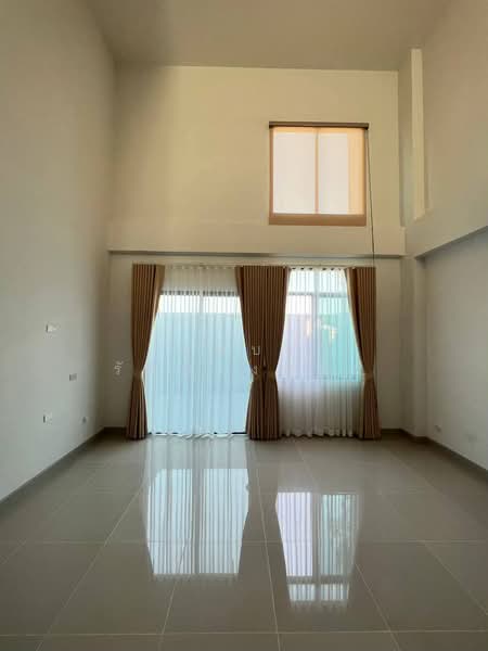 Premium Place Phaholyothin-Ramintra : พรีเมียม เพลส พหลโยธิน-รามอินทรา, กรุงเทพ, ท่าแร้ง, บางเขน, กรุงเทพ, 220 ตร.ม., ทาวน์เฮ้าส์ ให้เช่า, โดย บุษบา รัตนวงษ์ชัย, 500332981 - DDproperty.com