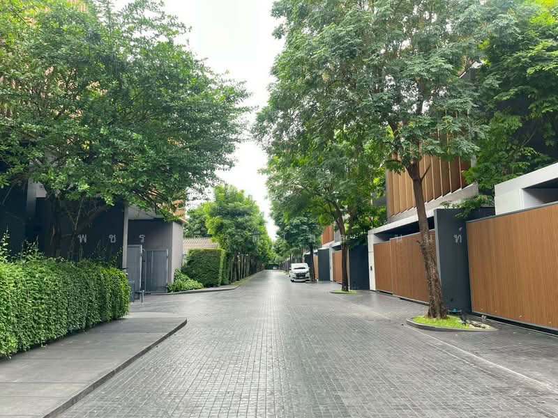 Issara Residence Rama 9 : อิสสระ เรสซิเดนซ์ พระราม 9, กรุงเทพ, ถนนพระราม 9 ซอย 13, ห้วยขวาง, กรุงเทพ, 802 ตร.ม., บ้านเดี่ยว ขาย, โดย พชร กีรติเมธานนท์, 500332990 - DDproperty.com