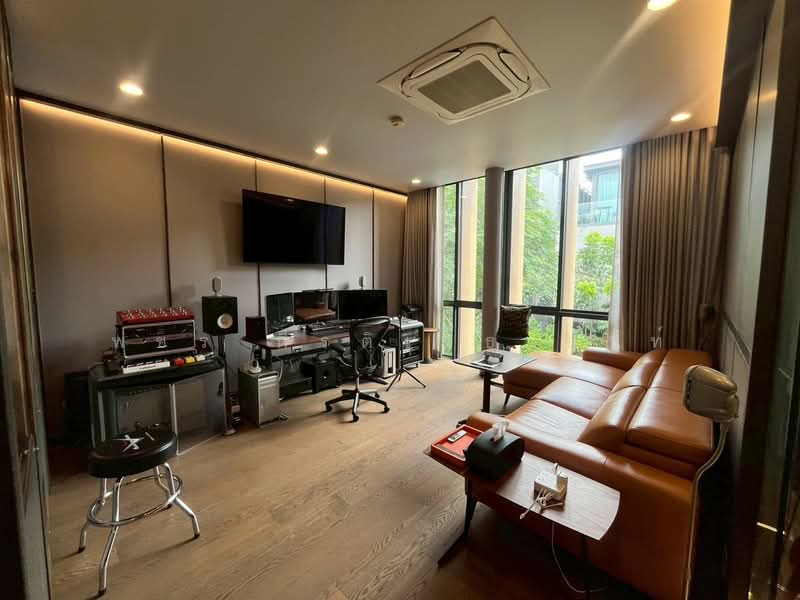 Issara Residence Rama 9 : อิสสระ เรสซิเดนซ์ พระราม 9, กรุงเทพ, ถนนพระราม 9 ซอย 13, ห้วยขวาง, กรุงเทพ, 802 ตร.ม., บ้านเดี่ยว ขาย, โดย พชร กีรติเมธานนท์, 500332990 - DDproperty.com