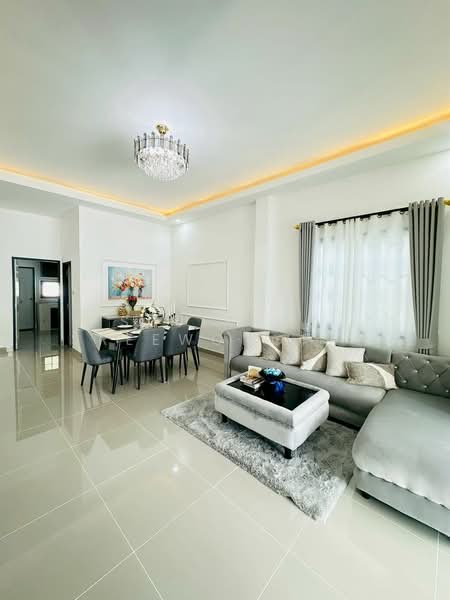 Rattanakorn Village 18, Chon Buri (Pattaya), Na Kloe, Bang Lamung (Pattaya), Chon Buri (Pattaya), 3 Bedrooms, 85 sqm, Villa For Sale, by Sujiphat Sreewongpan, 500333010 - DDproperty.com