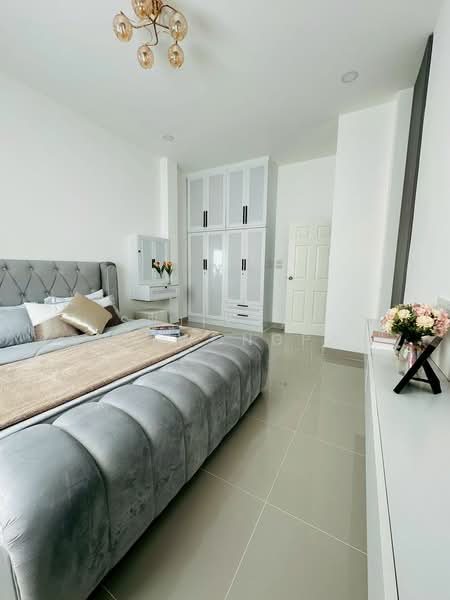 Rattanakorn Village 18, Chon Buri (Pattaya), Na Kloe, Bang Lamung (Pattaya), Chon Buri (Pattaya), 3 Bedrooms, 85 sqm, Villa For Sale, by Sujiphat Sreewongpan, 500333010 - DDproperty.com