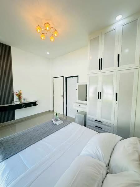 Rattanakorn Village 18, Chon Buri (Pattaya), Na Kloe, Bang Lamung (Pattaya), Chon Buri (Pattaya), 3 Bedrooms, 85 sqm, Villa For Sale, by Sujiphat Sreewongpan, 500333010 - DDproperty.com