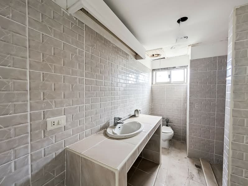 Somphong Condotel, Chon Buri (Pattaya), Soi Na Jomtien 24, Na Chom Thian, Sattahip, Chon Buri (Pattaya), 2 Bedrooms, 179 sqm, Condo For Sale, by PLC Real Estate, 500333032 - DDproperty.com