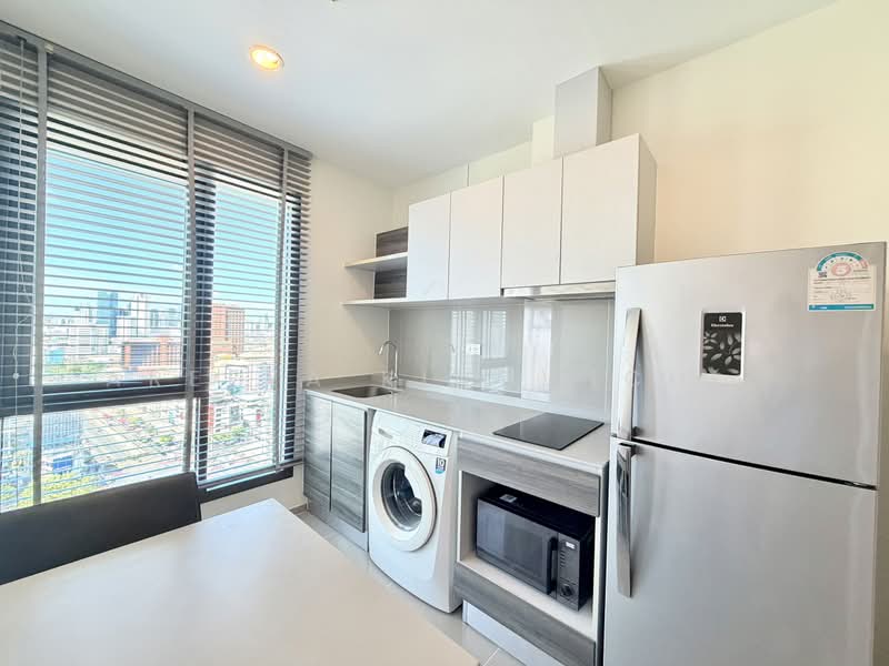 Centric Ratchada-Huai Khwang, Bangkok, Ratchadapisek Road, Huai Khwang, Bangkok, 1 Bedroom, 32 sqm, Condo For Rent, by Areeya Kingwichit, 500333061 - DDproperty.com