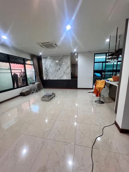บ้านเดี่ยว 2 ชั้น โกสุมรวมใจ 35 ดอนเมือง, กรุงเทพ, ดอนเมือง, กรุงเทพ, 360 ตร.ม., บ้านเดี่ยว ขาย, โดย Saowaluk Anupong, 500333067 - DDproperty.com