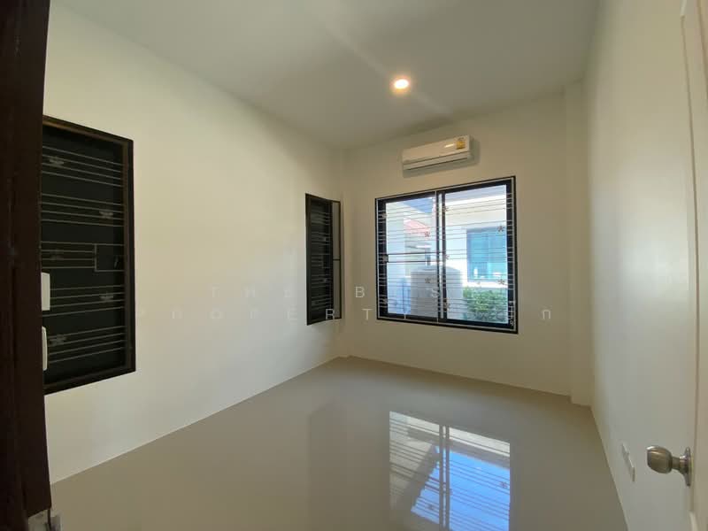 หมู่บ้านน้ำเพชร9 สุพรรณบุรี, Suphan Buri, Tha Rahat, Muang Suphanburi, Suphan Buri, 2 Bedrooms, 120 sqm, Single Detached House For Sale, by The Best Property ปุ๊ก, 500333079 - DDproperty.com