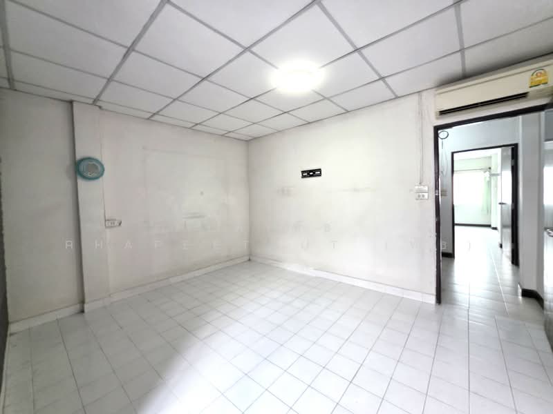 Wangthong House Nawamin 57 : วังทองเฮ้าส์ นวมินทร์ 57, กรุงเทพ, ซอยนวมินทร์ 57 ถนนนวมินทร์, คลองกุ่ม, บึงกุ่ม, กรุงเทพ, 190 ตร.ม., ทาวน์เฮ้าส์ ขาย, โดย รพีร์ทัธ Rhapeethut (ทัธ), 500333105 - DDproperty.com