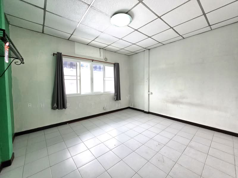Wangthong House Nawamin 57, Bangkok, Soi Nawamin 57, Nawamin Road, Khlong Kum, Bueng Kum, Bangkok, 4 Bedrooms, 190 sqm, Townhouse For Sale, by รพีร์ทัธ Rhapeethut (ทัธ), 500333105 - DDproperty.com