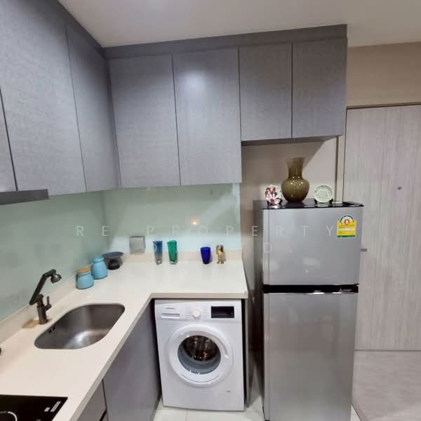 Rhythm Sukhumvit 36-38, Bangkok, 55 Soi Sukhumvit 36, Sukhumvit Road, Phra Kanong, Khlong Toei, Bangkok, 2 Bedrooms, 56 sqm, Condo For Rent, by RE PROPERTY CO.,LTD., 500333110 - DDproperty.com