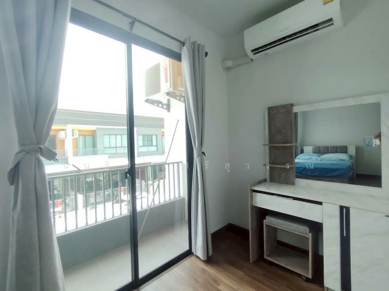 The O Zone Petchkasem 53, Bangkok, Soi Petchkasem 53, Bang Kae Nua, Bang Khae, Bangkok, 3 Bedrooms, 110 sqm, Townhouse For Sale, by นันธิกา ศรีสุวรรณ, 500333121 - DDproperty.com