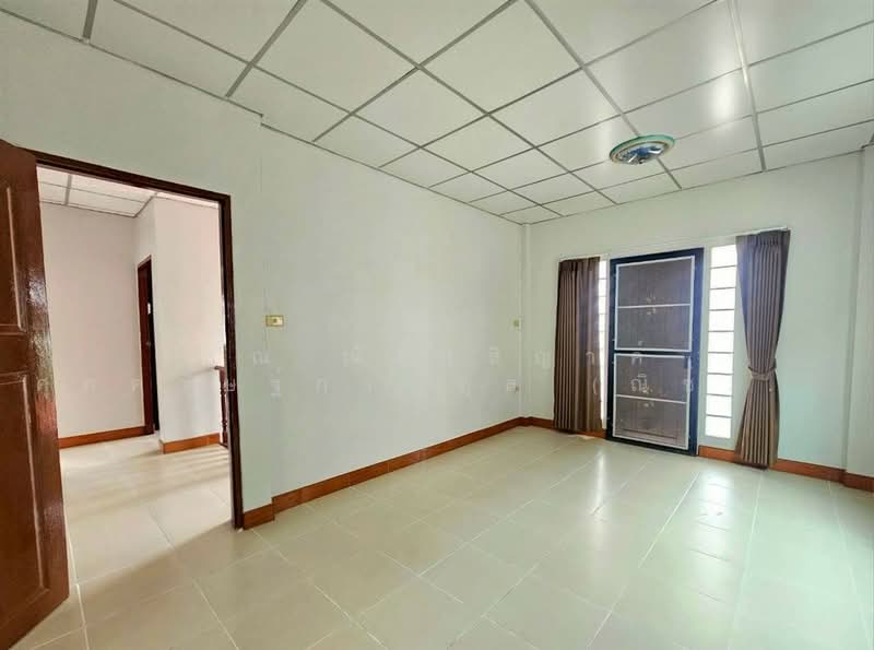 เจริญลาภ5 รังสิต-คลอง8, Pathum Thani, ถนนรังสิต-นครนายก, Lam Phak Kut, Thanyaburi, Pathum Thani, 4 Bedrooms, 160 sqm, Single Detached House For Sale, by คุณ ณัจภสิญาค์ ศุภควัษฐ์กาญกุล (ณิชชา), 500333131 - DDproperty.com