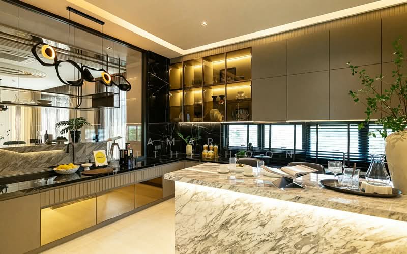 Grand Bangkok Boulevard Borommaratchachonnani, Bangkok, Borommaratchachonnani Road, Sala Thammasop, Thawi Watthana, Bangkok, 5 Bedrooms, 676 sqm, Single Detached House For Sale, by Amarin Sitthidhoon, 500333145 - DDproperty.com