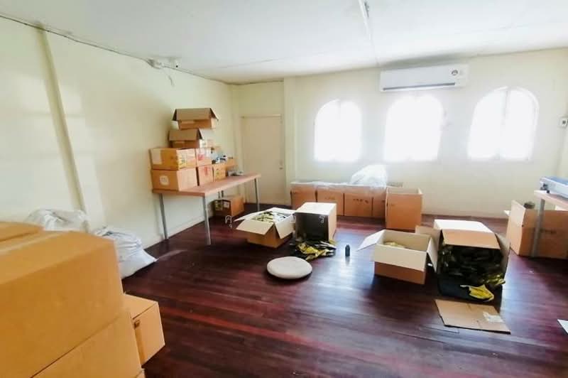 หมู่บ้านวิจิตรชัย, กรุงเทพ, บางกะปิ, ห้วยขวาง, กรุงเทพ, 120 ตร.ม., ทาวน์เฮ้าส์ ขาย, โดย คุณอร, 500333167 - DDproperty.com