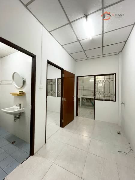 หมู่บ้านสุขสบาย, กรุงเทพ, คลองเจ้าคุณสิงห์, วังทองหลาง, กรุงเทพ, 120 ตร.ม., ทาวน์เฮ้าส์ ให้เช่า, โดย การุณ ชมภูบุตร, 500333169 - DDproperty.com