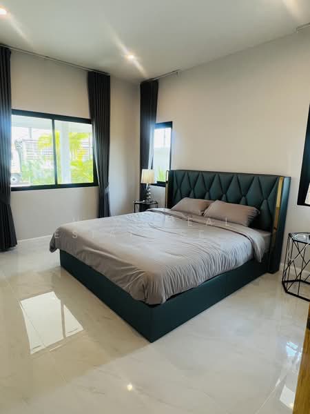 Nibbana Shade, Chon Buri (Pattaya), No. 95/274 Village No. 13, Phatthanakan Road, Nong Pru, Bang Lamung (Pattaya), Chon Buri (Pattaya), 3 Bedrooms, 190 sqm, Single Detached House For Sale, by HOME Real Estate Service, 500333179 - DDproperty.com
