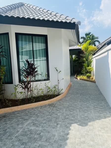 Nibbana Shade, Chon Buri (Pattaya), No. 95/274 Village No. 13, Phatthanakan Road, Nong Pru, Bang Lamung (Pattaya), Chon Buri (Pattaya), 3 Bedrooms, 190 sqm, Single Detached House For Sale, by HOME Real Estate Service, 500333179 - DDproperty.com