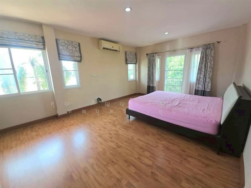 Warabodin Wongwaen-Lamlukka, Pathum Thani, Lamlukka Road, Lat Sawai, Lam Luk Ka, Pathum Thani, 5 Bedrooms, 380 sqm, Single Detached House For Sale, by คุณ ภิญญาลักษณ์ เทพบุตร (ยุ้ย), 500333186 - DDproperty.com