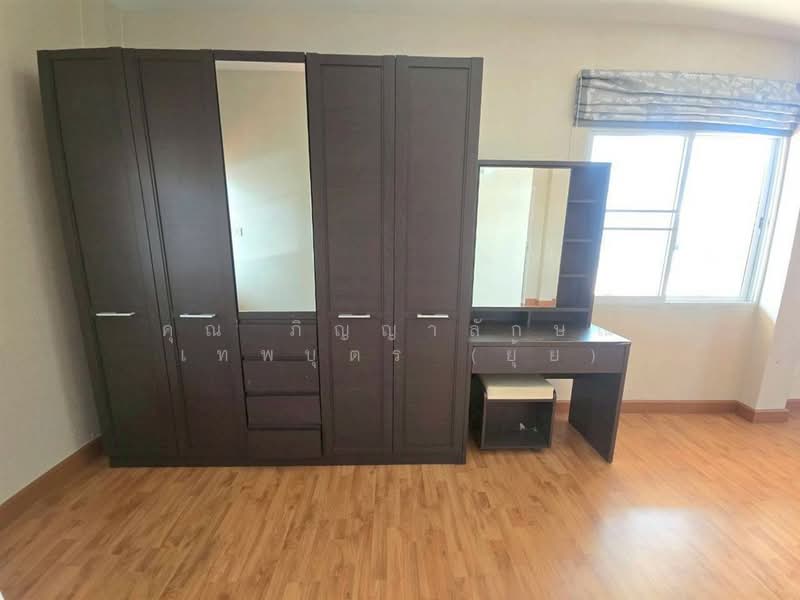 Warabodin Wongwaen-Lamlukka, Pathum Thani, Lamlukka Road, Lat Sawai, Lam Luk Ka, Pathum Thani, 5 Bedrooms, 380 sqm, Single Detached House For Sale, by คุณ ภิญญาลักษณ์ เทพบุตร (ยุ้ย), 500333186 - DDproperty.com