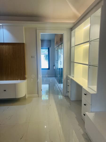 Nibbana Shade, Chon Buri (Pattaya), No. 95/274 Village No. 13, Phatthanakan Road, Nong Pru, Bang Lamung (Pattaya), Chon Buri (Pattaya), 4 Bedrooms, 183 sqm, Single Detached House For Sale, by HOME Real Estate Service, 500333187 - DDproperty.com