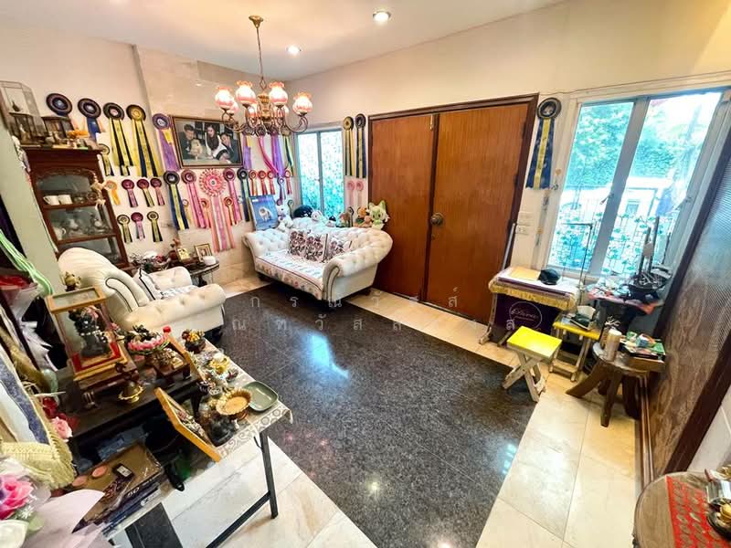 Vista Park Viphavadi : วิสต้า ปาร์ค วิภาวดี, กรุงเทพ, ซอย หมู่บ้านวิสต้าปาร์ค วิภาวดี, ตลาดบางเขน, หลักสี่, กรุงเทพ, 450 ตร.ม., ทาวน์เฮ้าส์ ขาย, โดย กรณวัสส์ กัณฑวัสส์วงส์, 500333189 - DDproperty.com