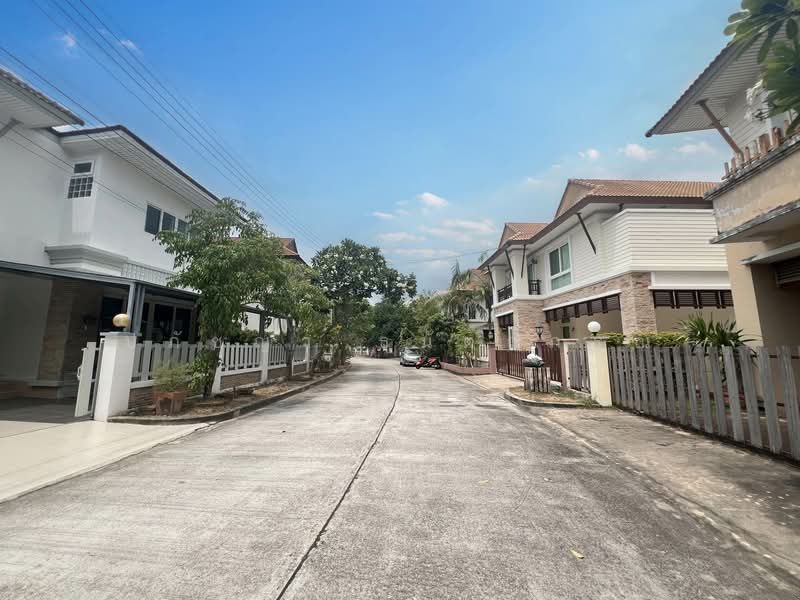 Casalunar Village, Chon Buri (Pattaya), Saen Suk, Muang Chon Buri, Chon Buri (Pattaya), 3 Bedrooms, 250 sqm, Single Detached House For Sale, by ปภัชญา ธนัตถ์ภรณ์, 500333200 - DDproperty.com