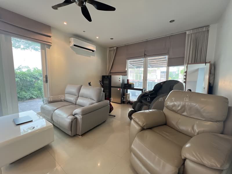Casalunar Village, Chon Buri (Pattaya), Saen Suk, Muang Chon Buri, Chon Buri (Pattaya), 3 Bedrooms, 250 sqm, Single Detached House For Sale, by ปภัชญา ธนัตถ์ภรณ์, 500333200 - DDproperty.com
