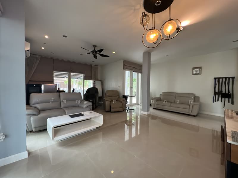Casalunar Village, Chon Buri (Pattaya), Saen Suk, Muang Chon Buri, Chon Buri (Pattaya), 3 Bedrooms, 250 sqm, Single Detached House For Sale, by ปภัชญา ธนัตถ์ภรณ์, 500333200 - DDproperty.com