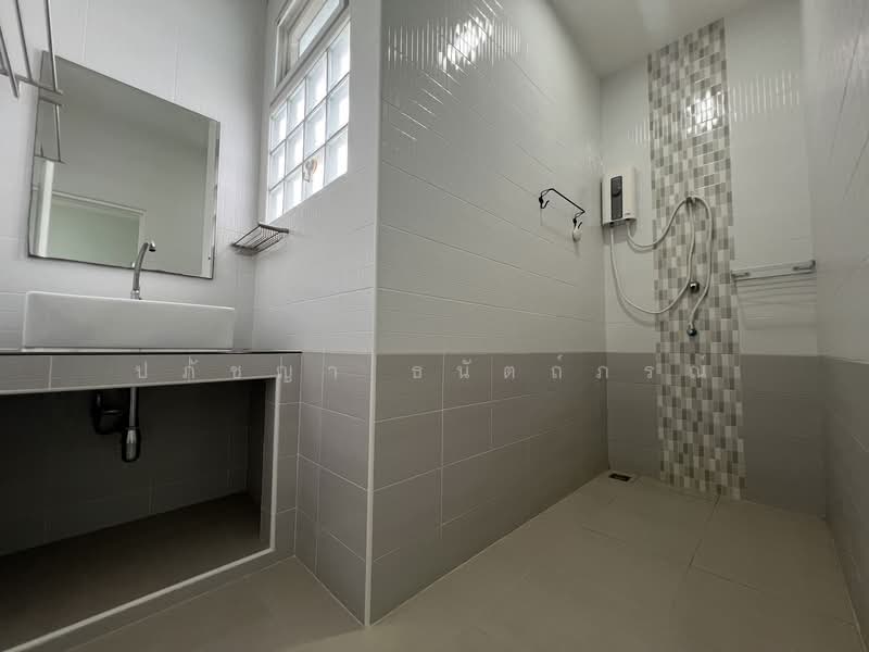 Casalunar Village, Chon Buri (Pattaya), Saen Suk, Muang Chon Buri, Chon Buri (Pattaya), 3 Bedrooms, 250 sqm, Single Detached House For Sale, by ปภัชญา ธนัตถ์ภรณ์, 500333200 - DDproperty.com