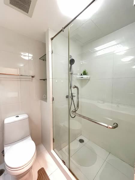 Centric Scene Ratchavipha, Bangkok, Ratchadaphisek Road, Bang Sue, Bangkok, 1 Bedroom, 40 sqm, Condo For Sale, by Poonyaporn Veerabulyarit, 500333215 - DDproperty.com