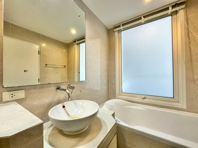 Baan Siri 24, Bangkok, 39 Sukhumvit 24 Alley, Khong Tan, Khlong Toei, Bangkok, 2 Bedrooms, 91 sqm, Condo For Rent, by Bangkok Residential, 500333217 - DDproperty.com