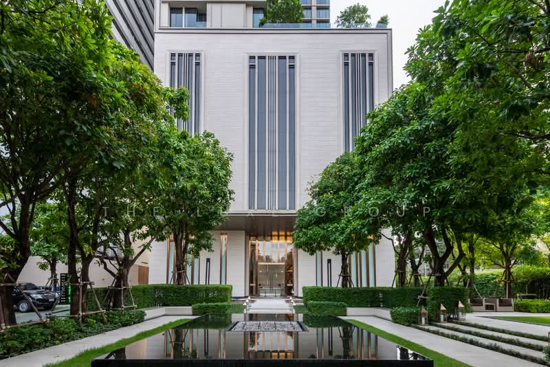 The Esse Asoke, Bangkok, 333 Soi Sukhumvit 21, Sukhumvit Road, Khlongtoei Nua, Watthana, Bangkok, 2 Bedrooms, 206 sqm, Condo For Sale, by The Luxe Group, 500333241 - DDproperty.com