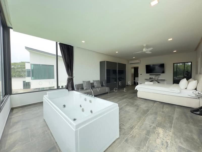 The Palm Bangsare, Chon Buri (Pattaya), Bang Sa-re, Sattahip, Chon Buri (Pattaya), 4 Bedrooms, 800 sqm, Single Detached House For Sale, by HOME Real Estate Service, 500333244 - DDproperty.com