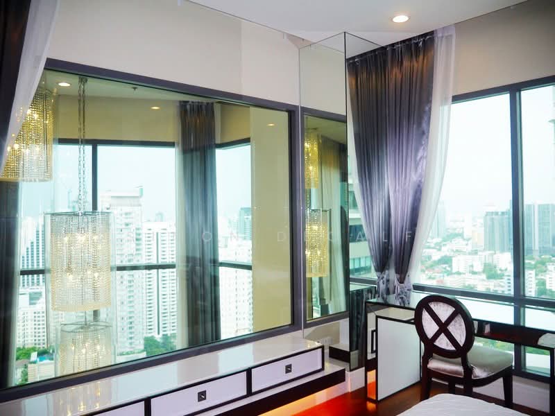 Bright Sukhumvit 24, Bangkok, Sukhumvit 24 Alley, Khong Tan, Khlong Toei, Bangkok, 3 Bedrooms, 180 sqm, Condo For Rent, by Simon Decalf, 500333284 - DDproperty.com